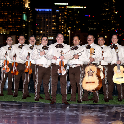 Fiesta Navidad with Mariachi Los Camperos